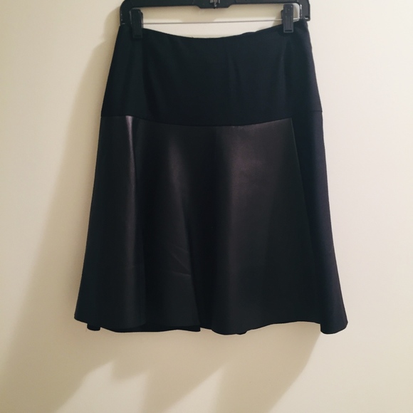 AKRIS LAMB NAPPA LEATHER/WOOL SKIRT - Picture 1 of 8